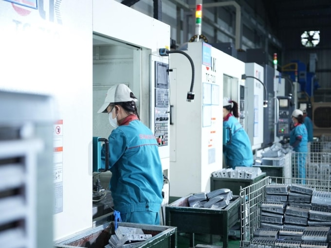 Bên trong nhà máy sản xuất quạt trần Sunhouse Apex. Ảnh: Sunhouse