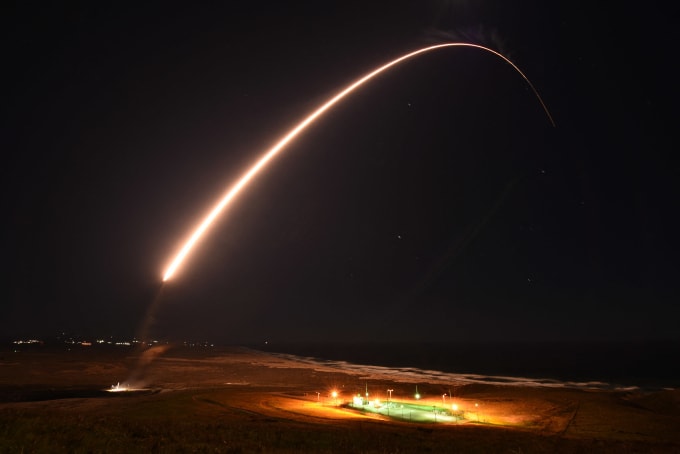 Mỹ phóng thử tên lửa đạn đạo xuyên lục địa Minuteman III hôm 23/2/2022. Ảnh: Reuters