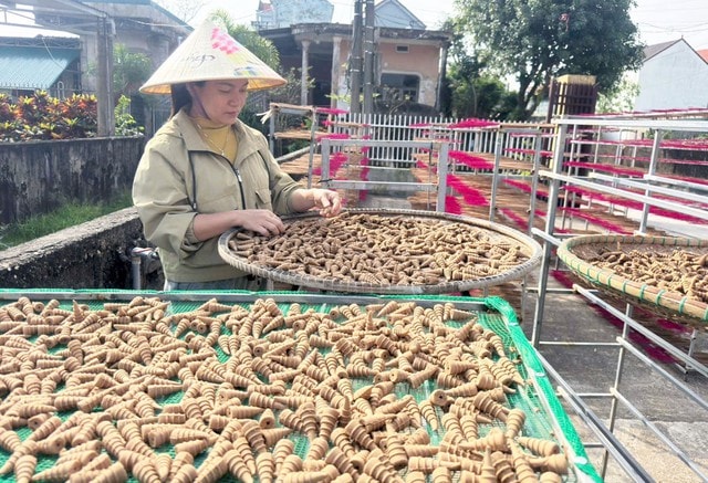 Hướng đi giúp làng nghề “thơm nức mũi” thu về hàng chục tỷ đồng mỗi năm- Ảnh 3.