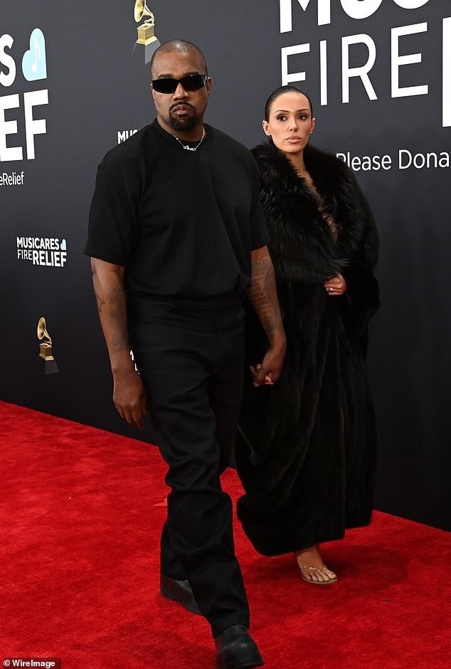 Bianca Censori anh 1