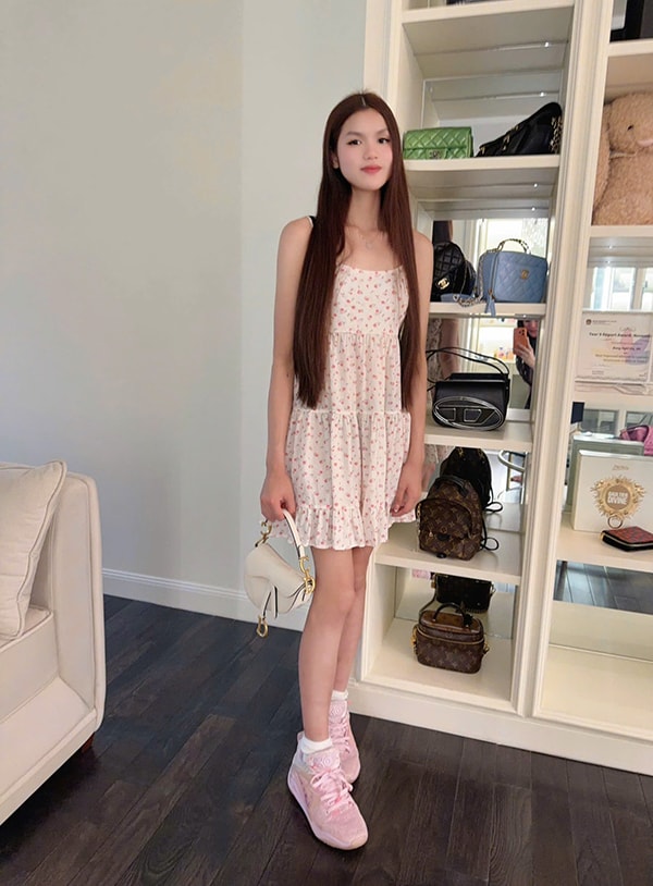 Con gái Hoa hậu Phương Lê 14 tuổi có chiều cao 1m7, học giỏi, ước mơ làm luật sư- Ảnh 2.