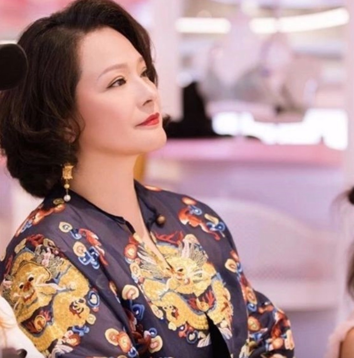 Trương Thanh vẫn trẻ đẹp ở tuổi U70.