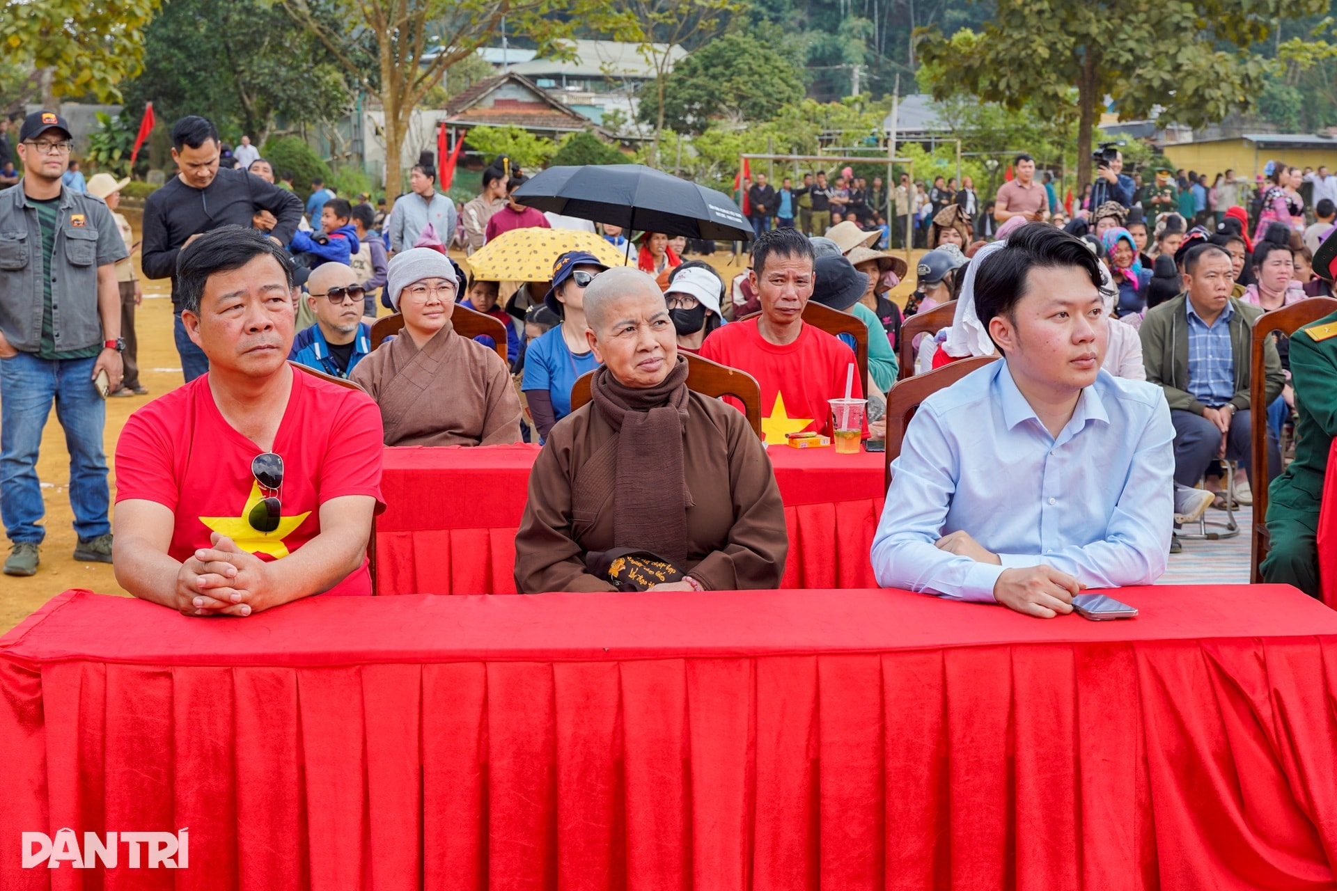 Tết Nhân ái 2026 đến với bà con vùng biên cương Sơn La - 2