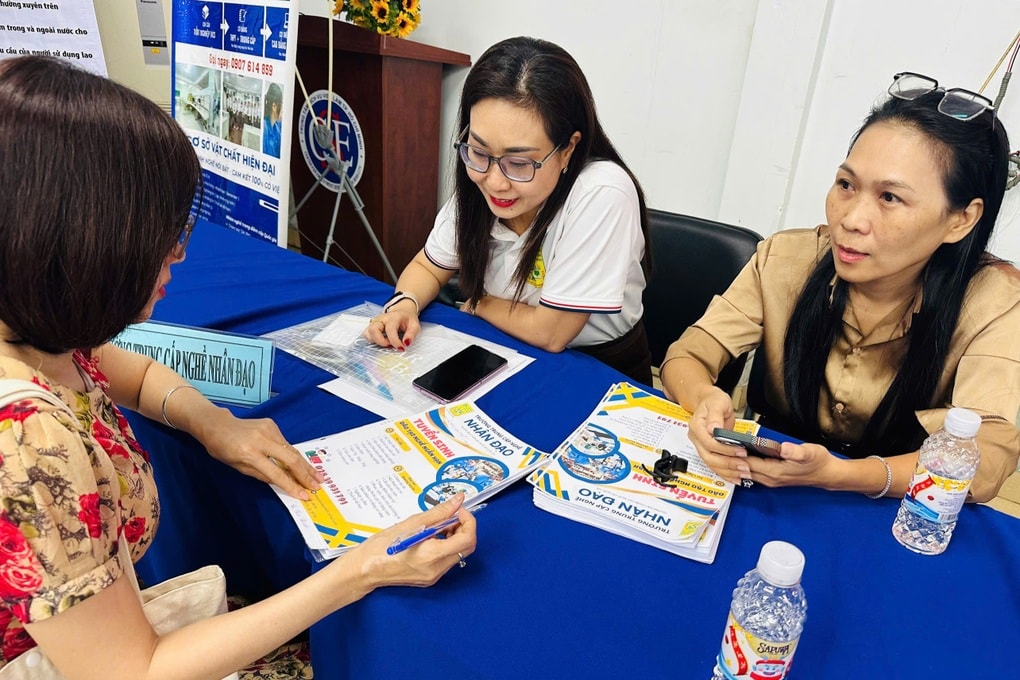 TPHCM cần tuyển gần 25.000 lao động trong tháng đầu năm - 1