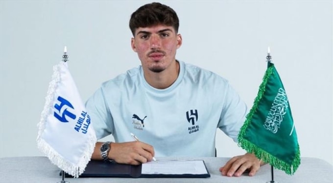 Yusuf Akçiçek sang Al Hilal mang về cho Fenerbahce 26 triệu USD. Ảnh: Al Hilal