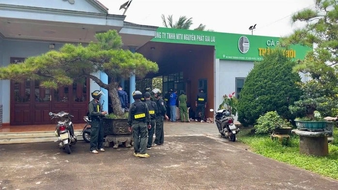 Vụ sản xuất cà phê giả:Khởi tố giám đốc chi nhánh và một nhân viên - Ảnh 1.