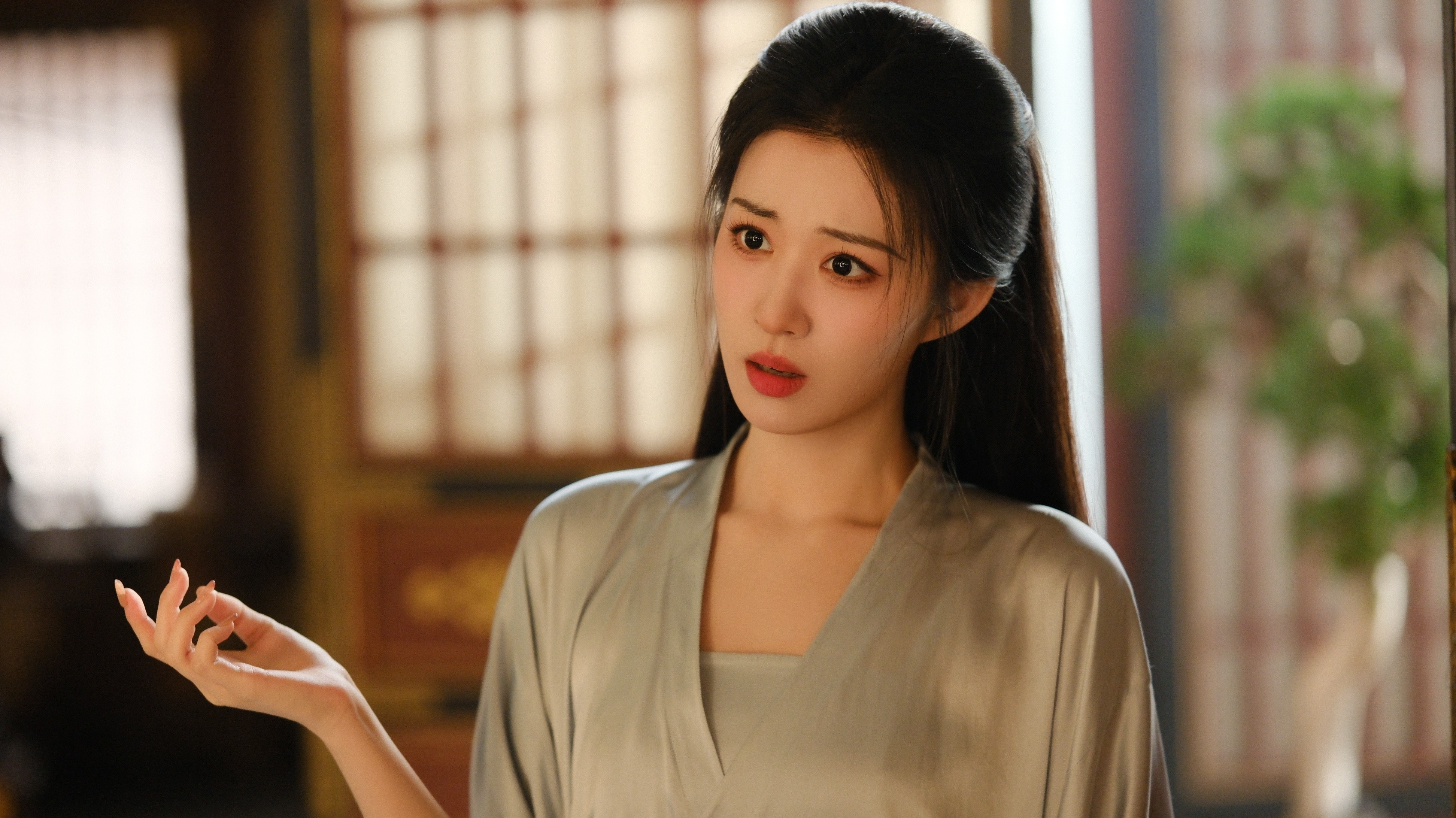 Vuong So Nhien anh 2