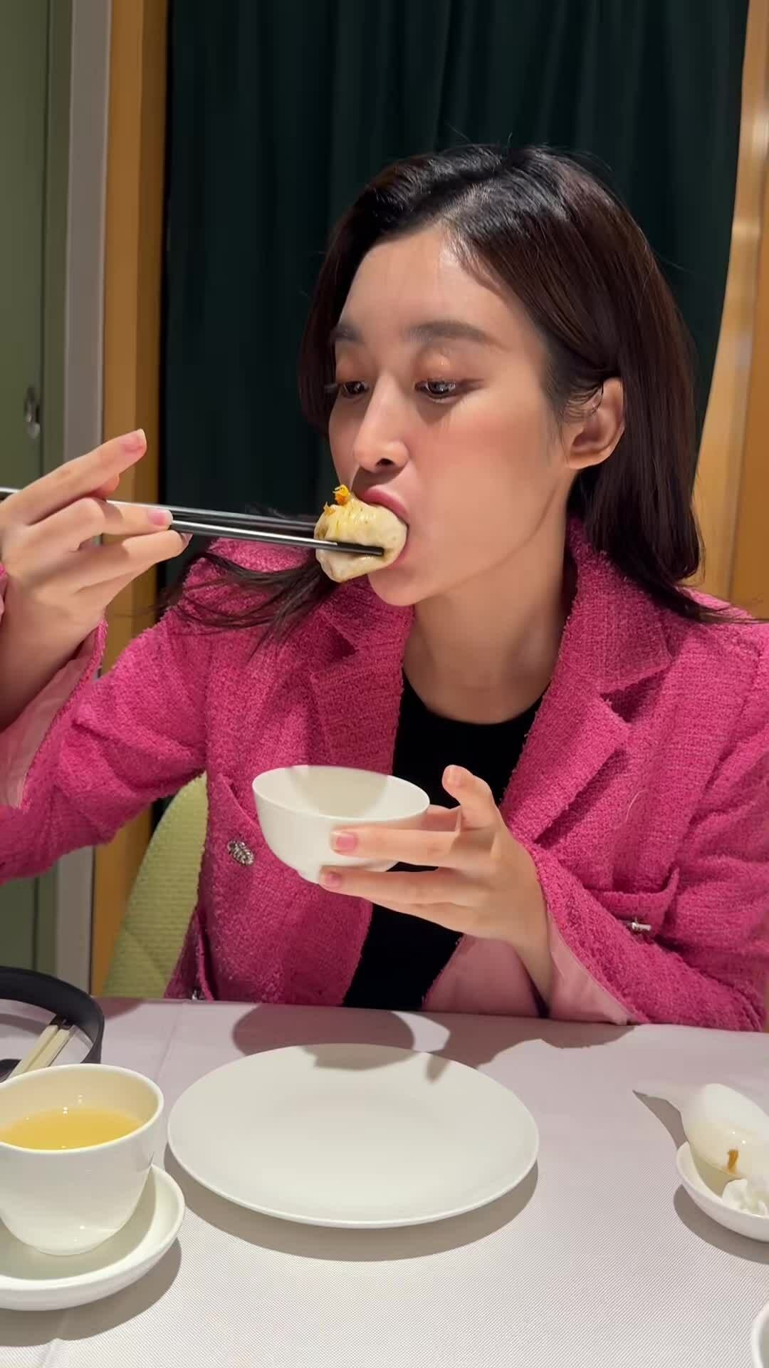 Sở thích ăn uống của vợ chồng Đỗ Mỹ Linh