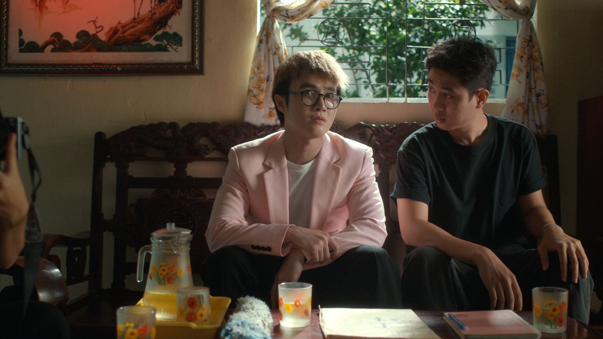 Nguyễn Hùng 'Mưa đỏ' diễn xuất và hát nhạc phim ra rạp sau Tết- Ảnh 4. Nguyễn Hùng 'Mưa đỏ' diễn xuất và hát nhạc phim ra rạp sau Tết- Ảnh 4.