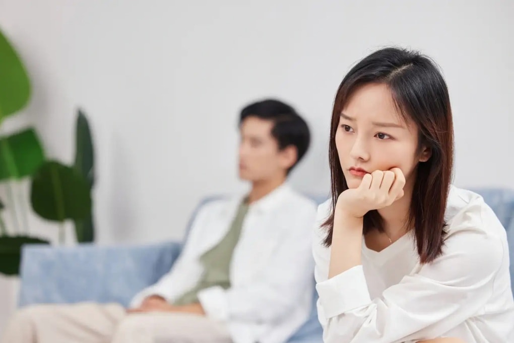 Sinh con gần 1 tuần, tôi sững sờ khi nhận món quà chồng tặng - 1