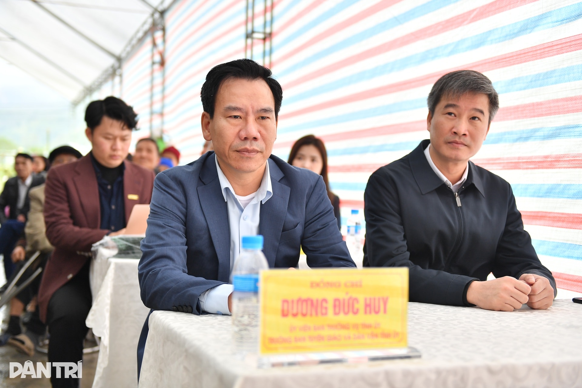 Lan tỏa hơi ấm tình người những ngày cận Tết nơi rẻo cao Lào Cai - 3