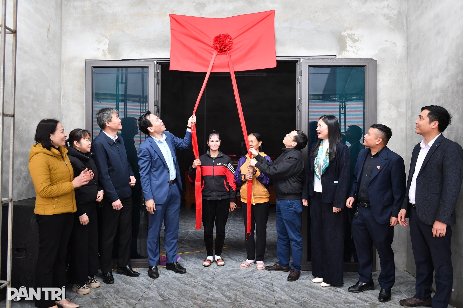 Lan tỏa hơi ấm tình người những ngày cận Tết nơi rẻo cao Lào Cai - 2