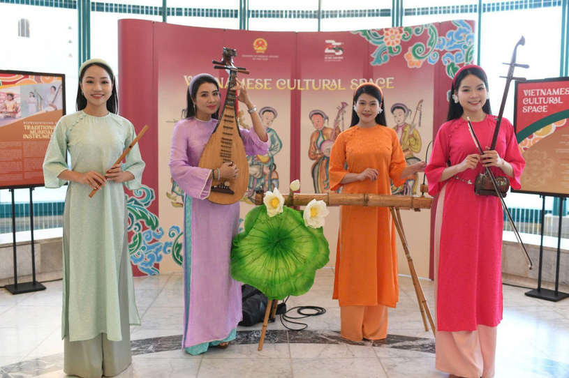 Thủ tướng ban hành Chiến lược truyền thông quảng bá hình ảnh Việt Nam ra nước ngoài - Ảnh 1.