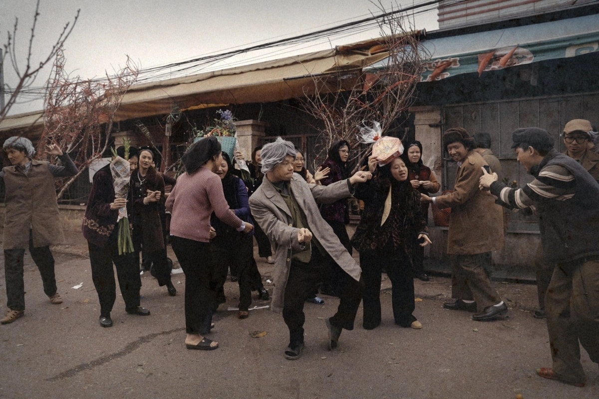 Theo anh Hiển, điểm xuyên suốt trong các dự án cá nhân của mình là tái hiện Hà Nội xưa, không gian Bắc Bộ cũ, như cách tri ân và gợi nhớ ký ức cho thế hệ ông bà, cha mẹ. Đặc biệt khi những hình ảnh này ngày càng hiếm gặp giữa nhịp phát triển kinh tế và mạng xã hội.