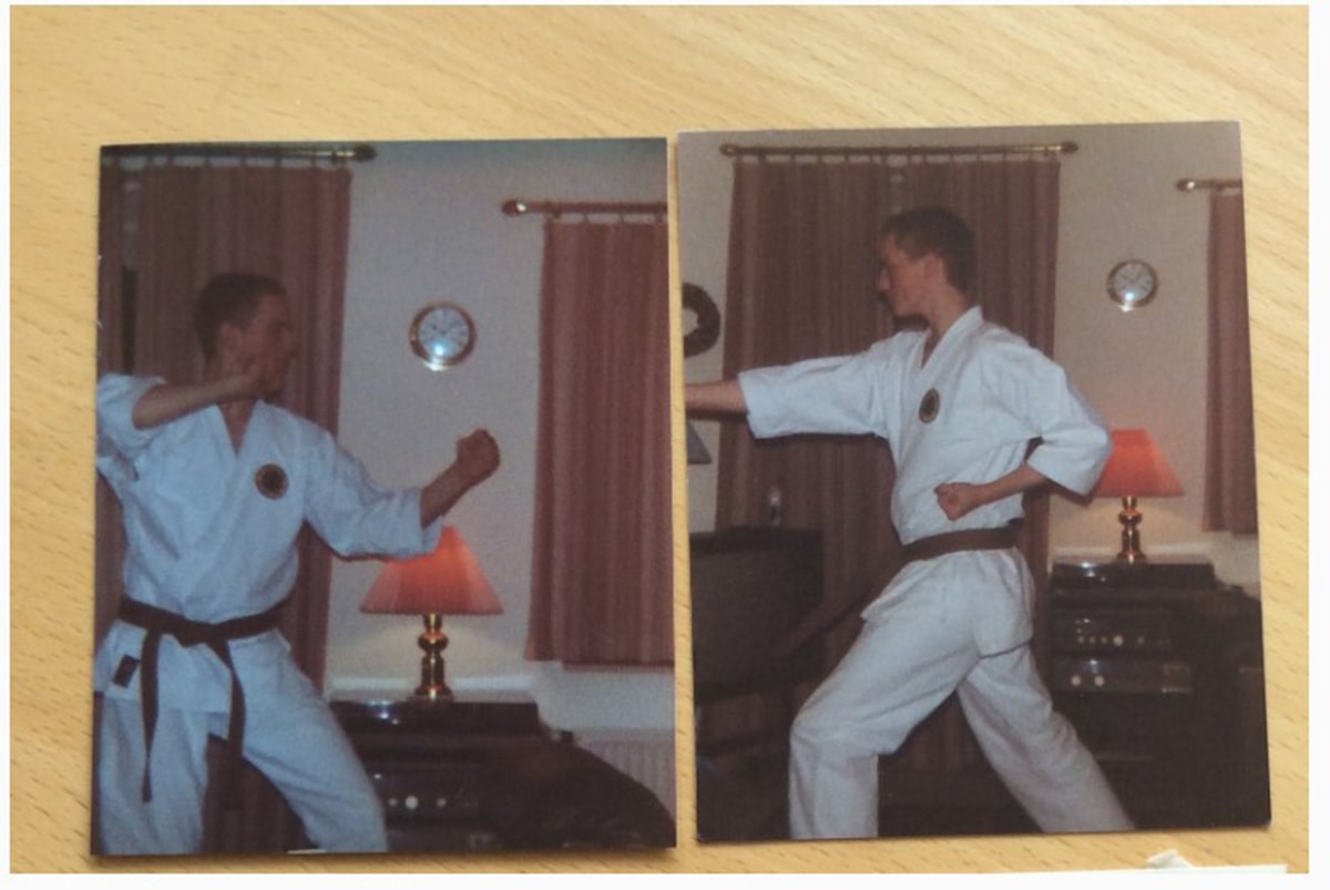 Jesper Lundqvist tiếp xúc với võ thuật từ khi còn rất trẻ