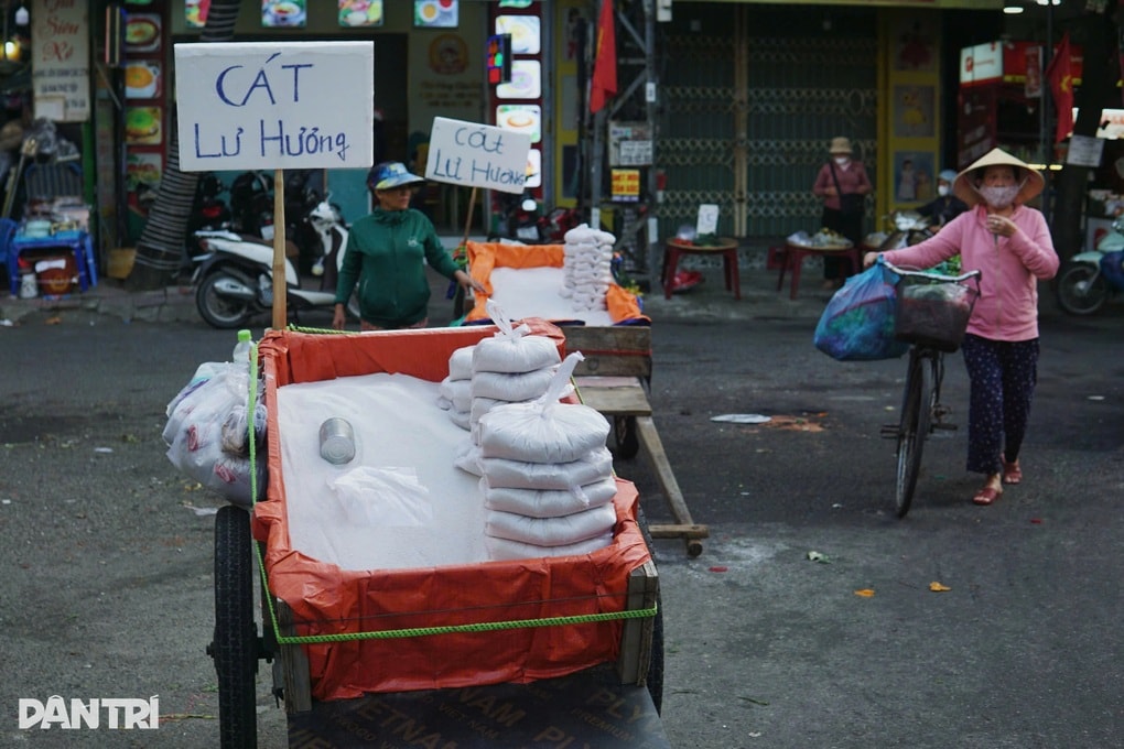 Nghề đơn giản nhưng thu nhập khá ngày cuối năm ở Đà Nẵng - 1 Nghề đơn giản nhưng thu nhập khá ngày cuối năm ở Đà Nẵng - 1