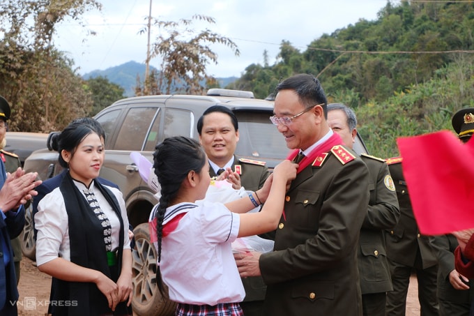 Thượng tướng Phạm Thế Tùng, Thứ trưởng Bộ Công an, tham dự lễ khánh thành, sáng 9/2. Ảnh: Quỳnh Anh
