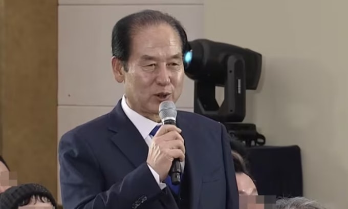 Chủ tịch huyện Jindo Kim Hee-soo. Ảnh: Chosun Daily