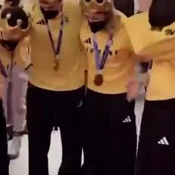 Điều tra bí ẩn huy chương Olympic Mùa đông dễ vỡ