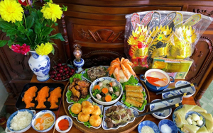 Đặt mâm cỗ cúng ông Công ông Táo ở đâu là chuẩn nhất? - Ảnh 3.