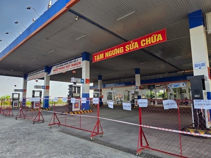 Diễn biến mới vụ hai trạm xăng dầu trên cao tốc TPHCM - Long Thành - dầu Giây - Ảnh 1.