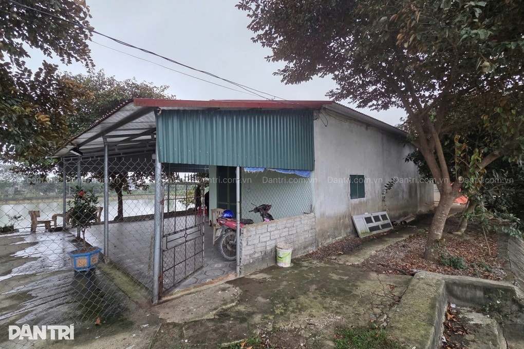 Cha nghèo muốn dành số tiền chữa bệnh để trả nợ trước khi qua đời - 3