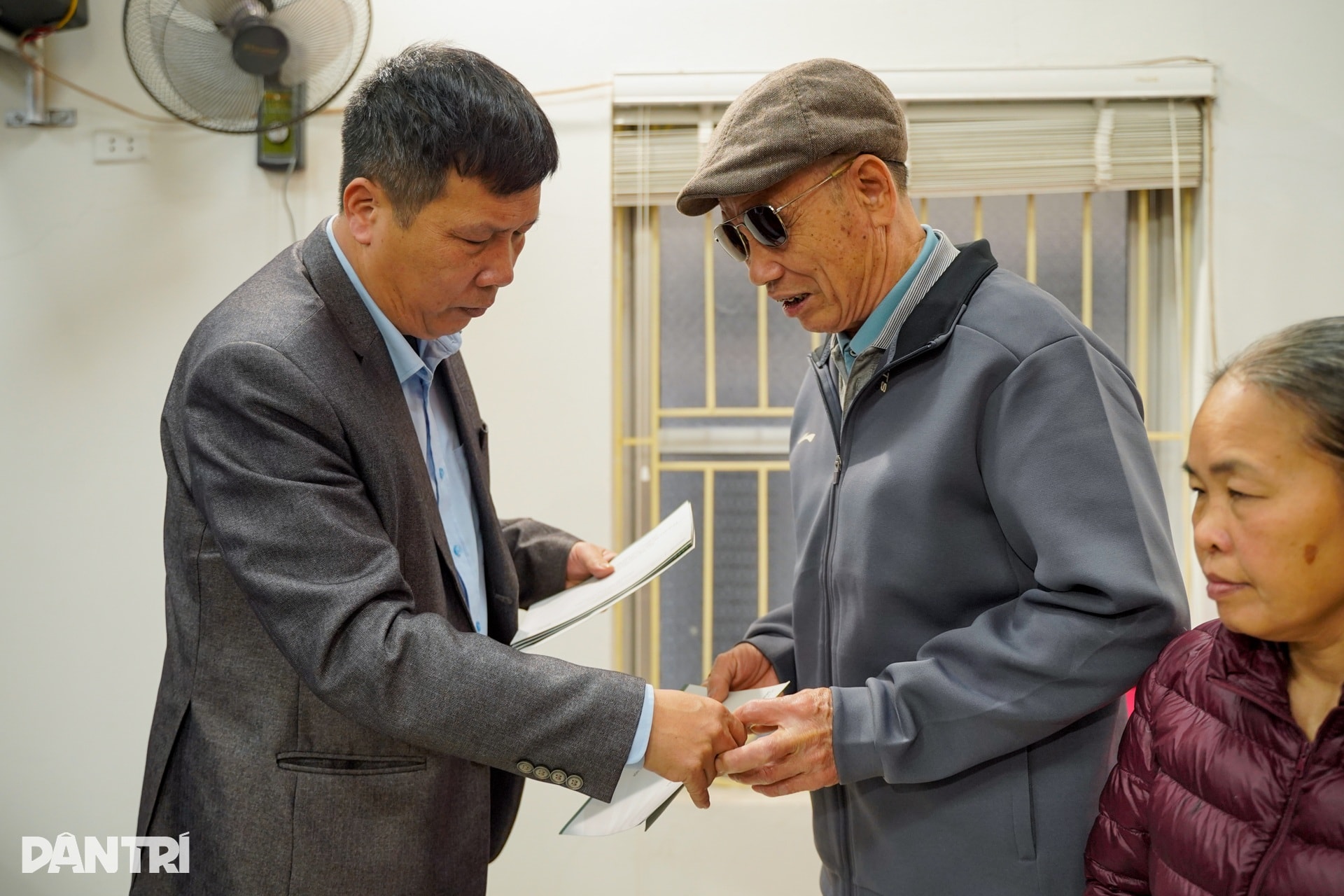 Mang Tết ấm đến với người khiếm thị Hà Nội - 6