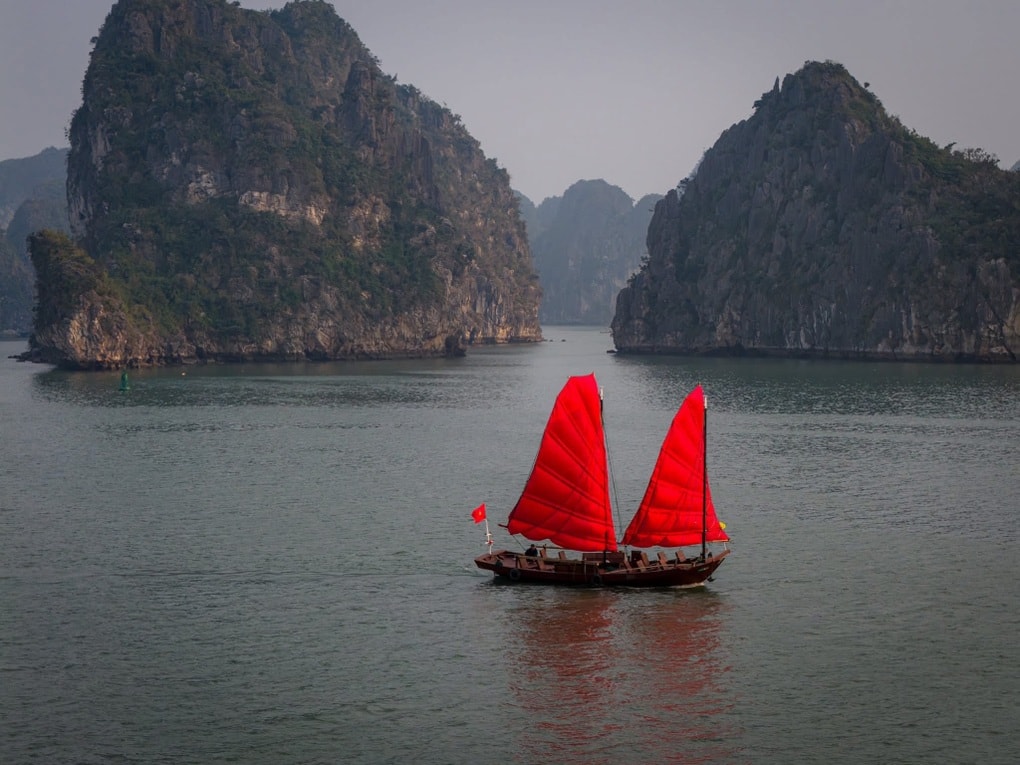 Cảnh quen thuộc rất lâu không thấy ở Hạ Long, bỗng xuất hiện trở lại - 2