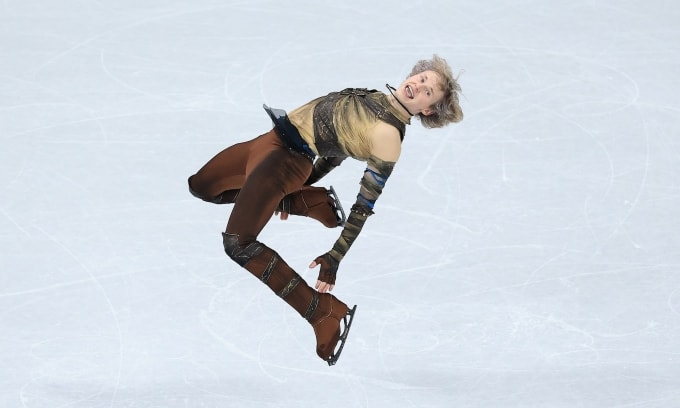 Ilia Malinin trong bài thi ngắn tại trượt băng nghệ thuật đơn nam ở Olympic mùa Đông ở Milano, Italy tối 10/2/2026. Ảnh: Reuters