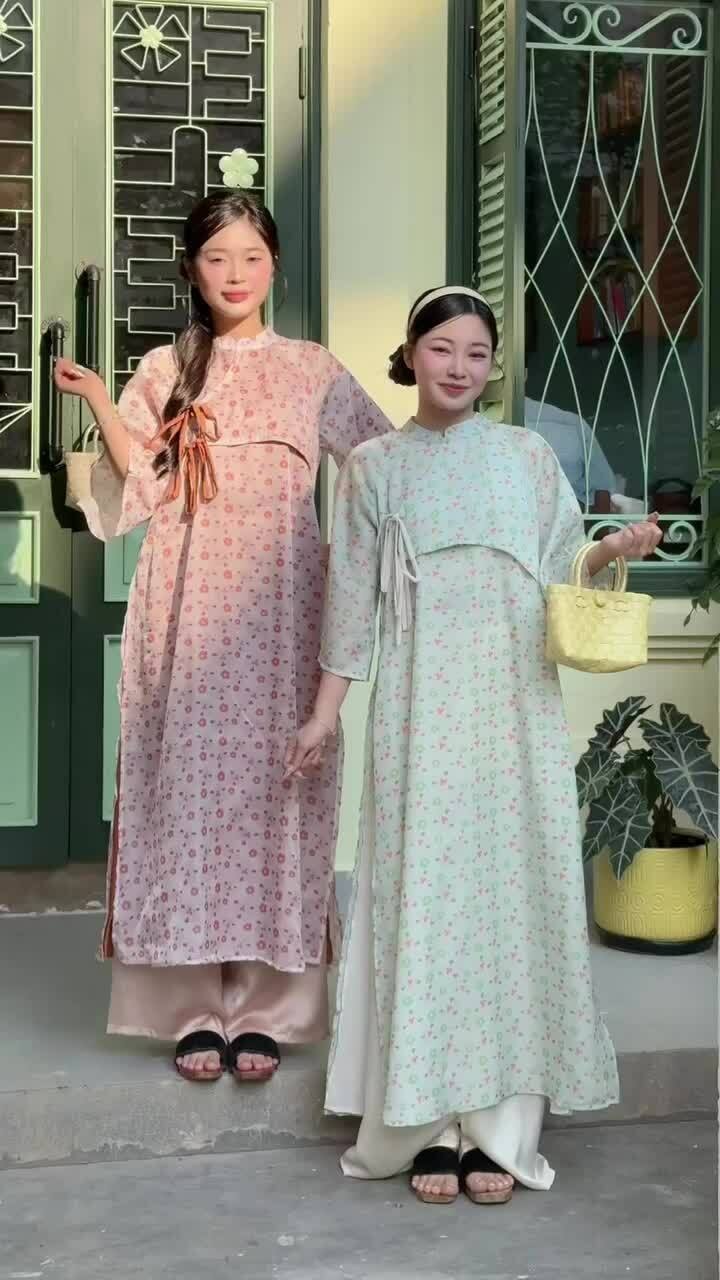 Giới trẻ diện áo dài đón Tết 2026