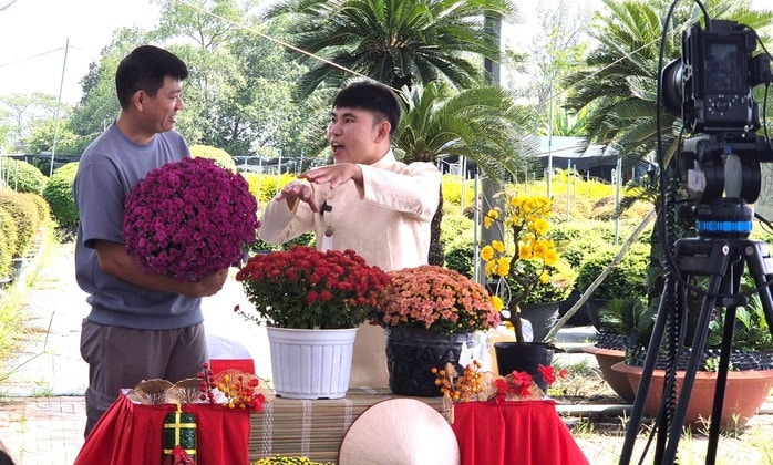 Hoa Tết online tăng trưởng gấp 5 lần năm ngoái - Ảnh 2.