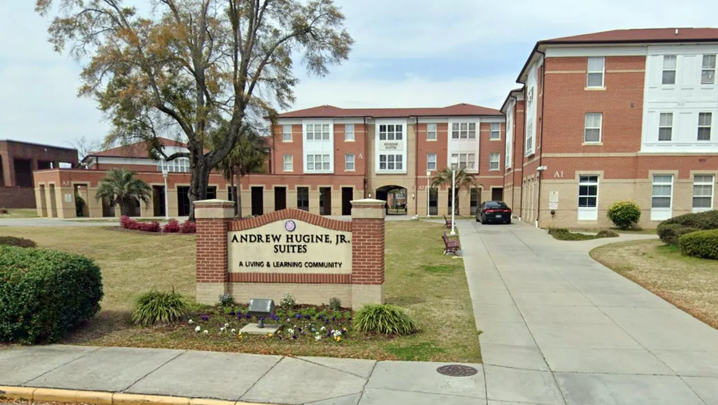 Vụ xả súng xảy ra tại khu ký túc xá sinh viên trường Đại học Nam Carolina.