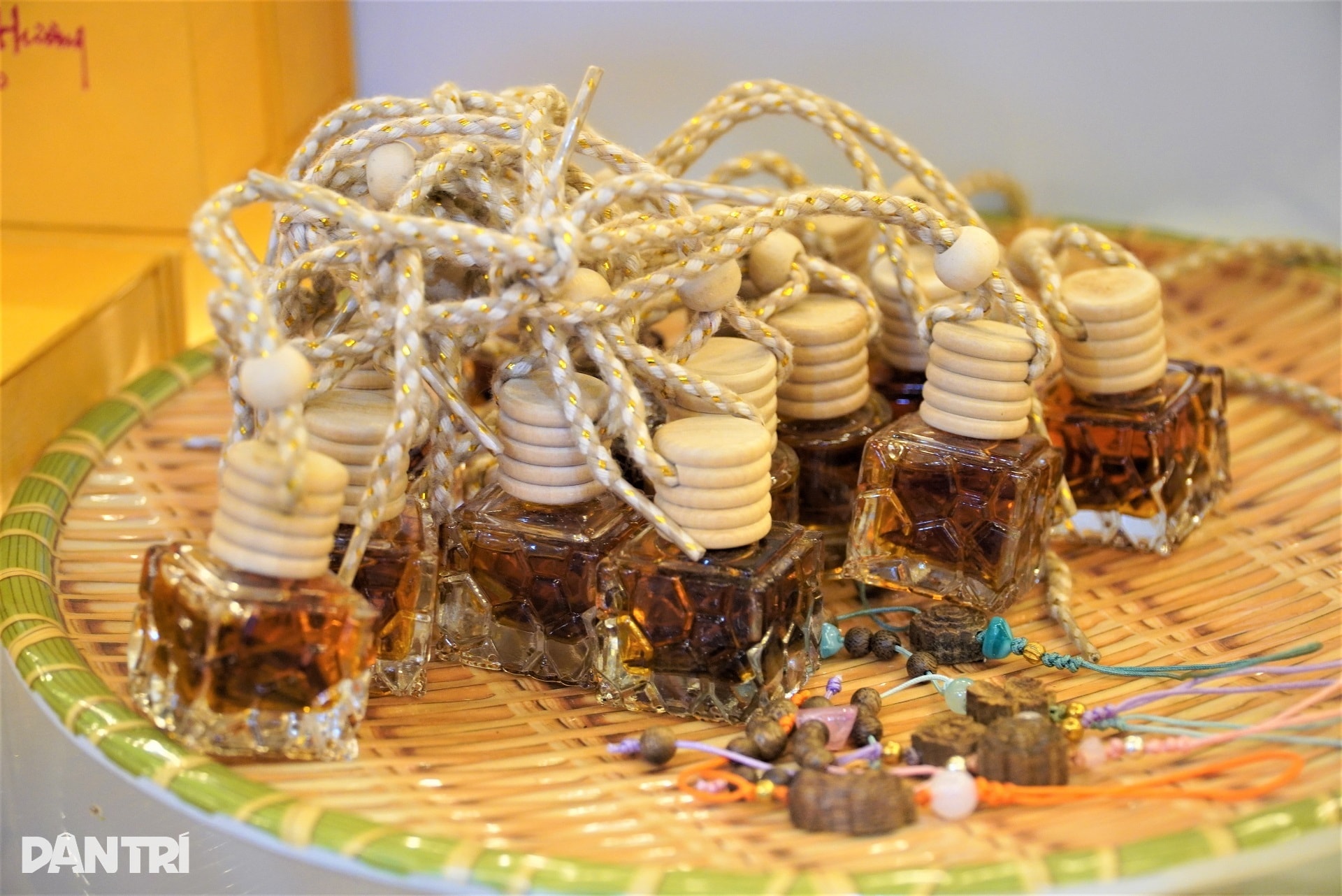 Giáp Tết, về xã miền núi thu trăm tỷ mỗi năm nhờ tìm vàng trong thân cây - 7 Giáp Tết, về xã miền núi thu trăm tỷ mỗi năm nhờ tìm vàng trong thân cây - 7