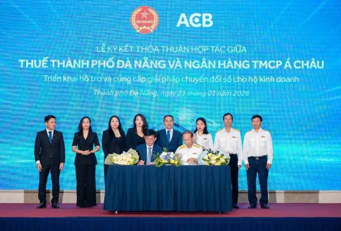 Lễ ký kết thỏa thuận hợp tác giữa Thuế TP Đà Nẵng và Ngân hàng TMCP Á Châu. Ảnh: ACB