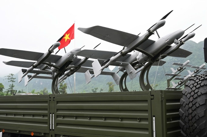 Mẫu UAV do Việt Nam sản xuất, tại buổi hợp luyện cho đại lễ A80. Ảnh: Giang Huy