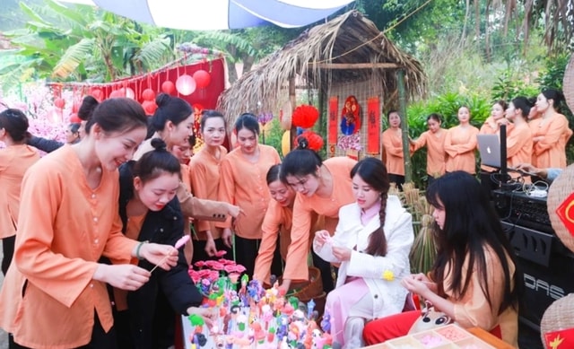 Tái hiện Tết cổ truyền tại một trong những ngôi làng cổ đẹp nhất Việt Nam- Ảnh 5. Tái hiện Tết cổ truyền tại một trong những ngôi làng cổ đẹp nhất Việt Nam- Ảnh 5.