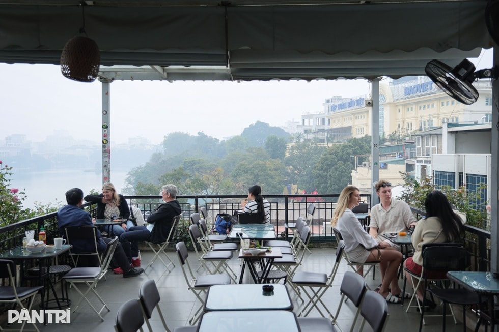 Cận Tết, biệt thự cổ ở Hà Nội thu 500.000 đồng/giờ chụp ảnh vẫn kín lịch - 5