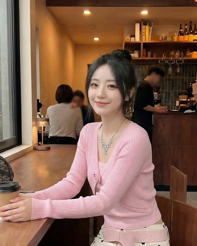 Ca sĩ ảo Tiểu Mỹ, sở hữu 50.000 người theo dõi. Ảnh: Tiểu Mỹ