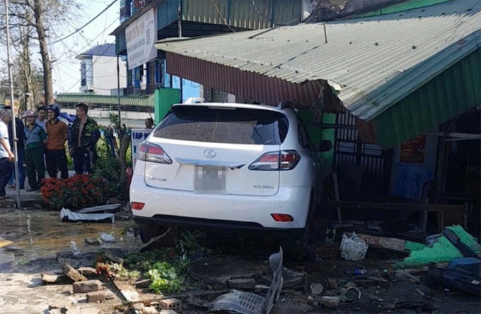 Hiện trường vụ tai nạn. Ảnh: Hùng Lê