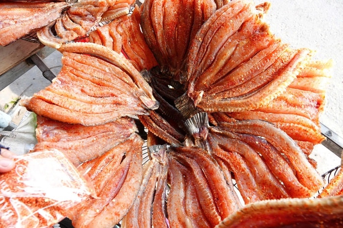 Khô cá lóc Cần Thơ: Nguồn thu nhập ổn định cho Người dân dịp Tết 2026 - Ảnh 7. Khô cá lóc Cần Thơ: Nguồn thu nhập ổn định cho Người dân dịp Tết 2026 - Ảnh 7.