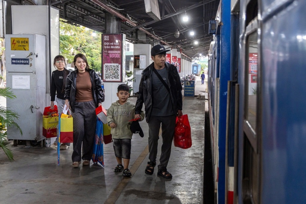 Ước mơ của công nhân xa quê, chuyện từ 12 triệu phần quà - 2 Ước mơ của công nhân xa quê, chuyện từ 12 triệu phần quà - 2