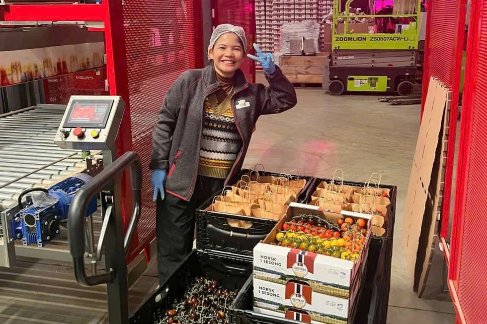 Lao động Việt ở nước ngoài đón Tết xa nhà, nuốt nước mắt để đổi ấm no - 9