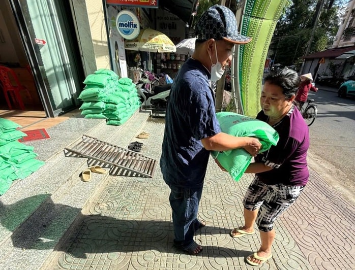 Xổ số miền Nam ngày 16 - 2: Trúng độc đắc 6 tỉ đồng tại đại lý vé số Duy - Ảnh 4.