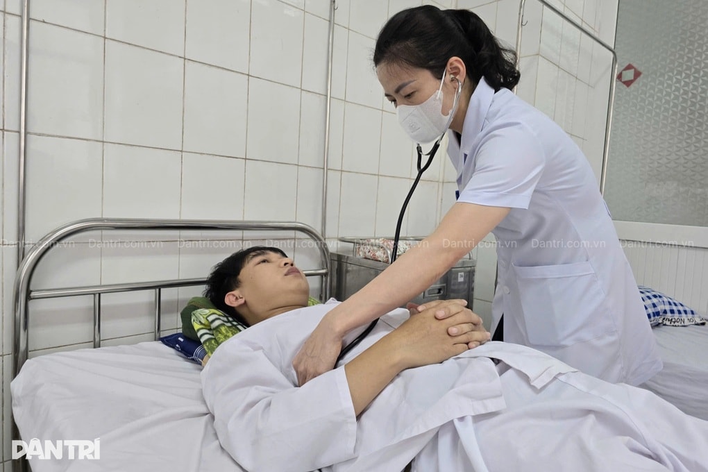 Nỗi đau của người phụ nữ nghèo, khi chồng, con trai cùng mắc suy thận mạn - 1