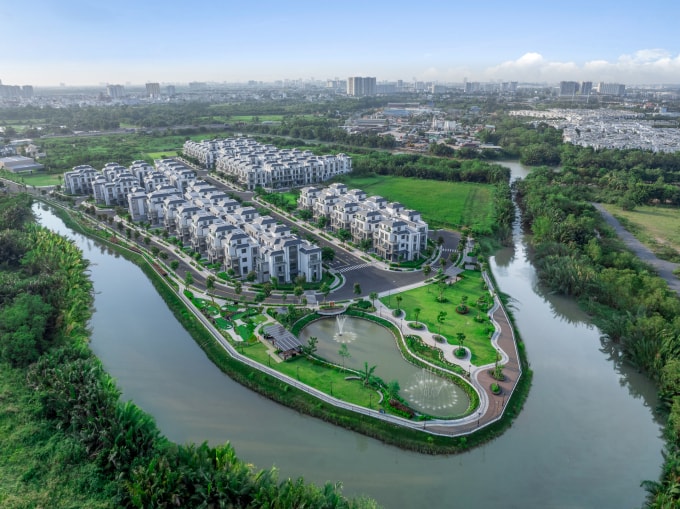 Một dự án bất động sản tại khu Đông TP HCM. Ảnh: KDG