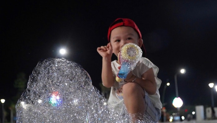 VIDEO: Quảng trường 278 tỉ đồng ở Cà Mau nhộn nhịp ngày Tết - Ảnh 8.