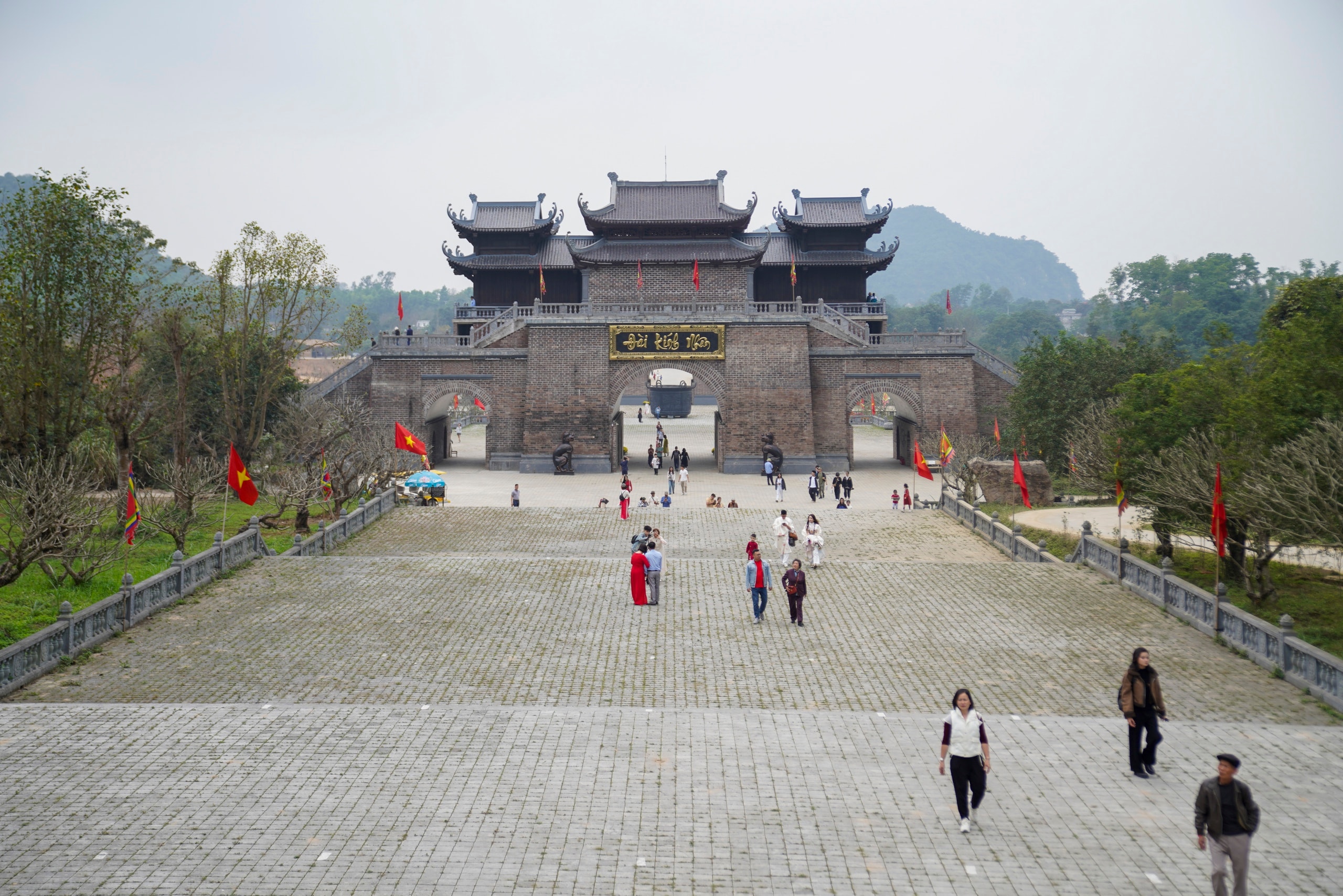 Điểm du lịch Thung Ui - nơi vua Đinh Tiên Hoàng tế trời hơn 1.000 năm trước mở cửa - Ảnh 1.