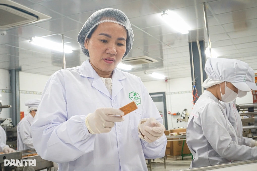 Người phụ nữ biến thứ quả quen thuộc thành “quà quê”, xuất đi 20 nước - 1 Người phụ nữ biến thứ quả quen thuộc thành “quà quê”, xuất đi 20 nước - 1