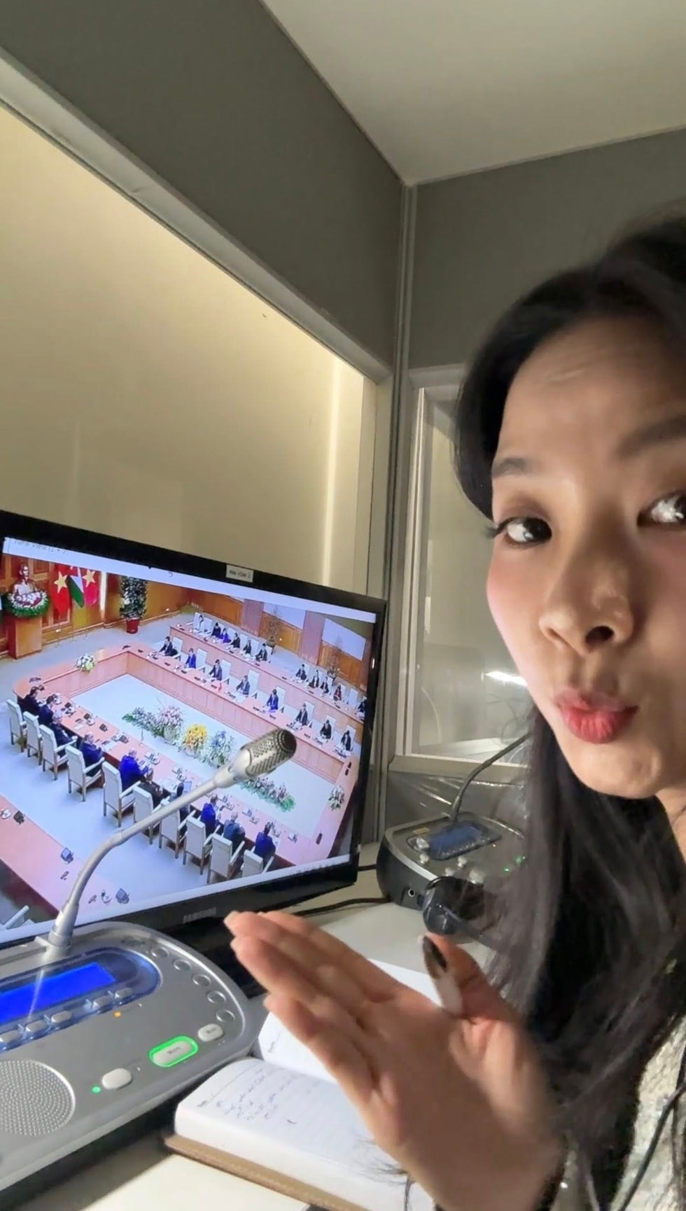 Cuộc gặp của Tổng Bí thư từ cabin của phiên dịch viên tiếng Ả Rập - 2