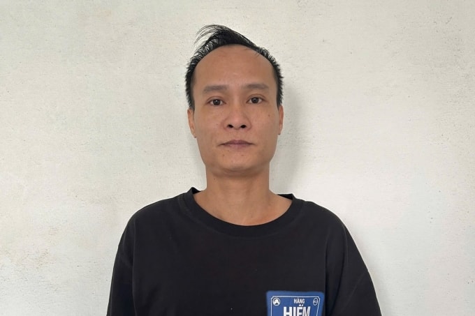 Nguyễn Đức Tiến khi về cơ quan công an đầu thú. Ảnh: Công an cung cấp